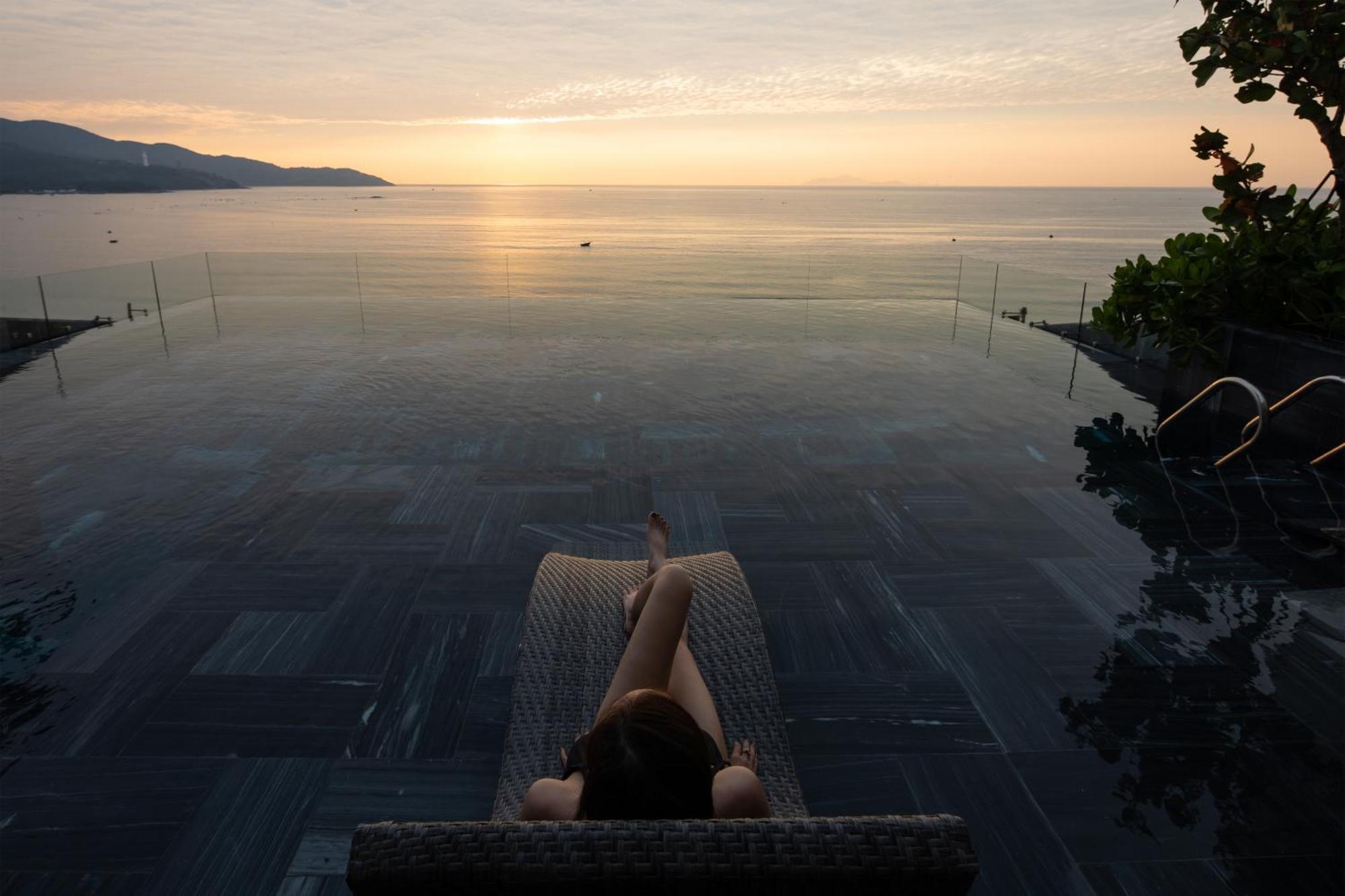 Leaf Beachfront Hotel ดานัง ภายนอก รูปภาพ