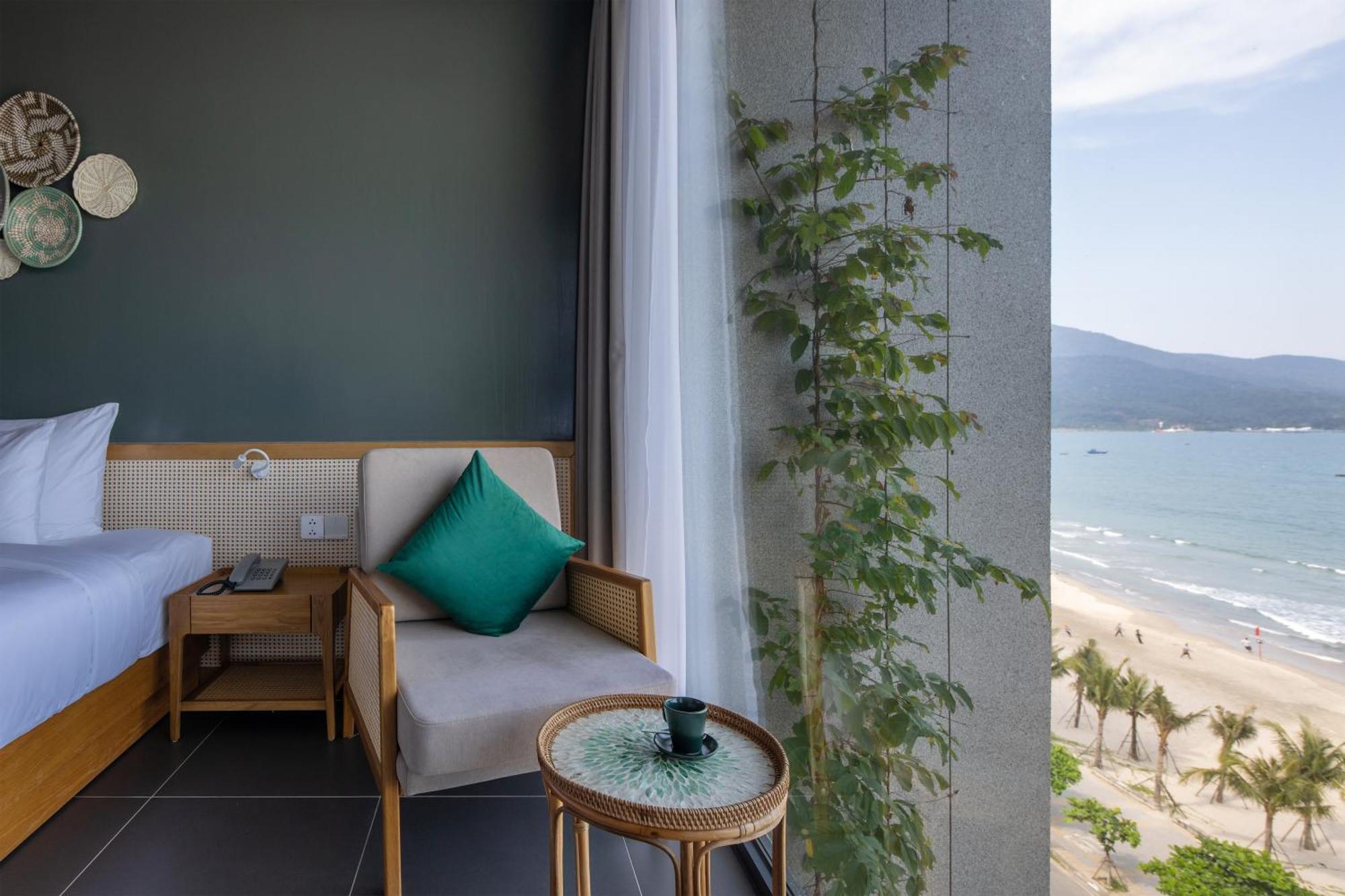 Leaf Beachfront Hotel ดานัง ภายนอก รูปภาพ